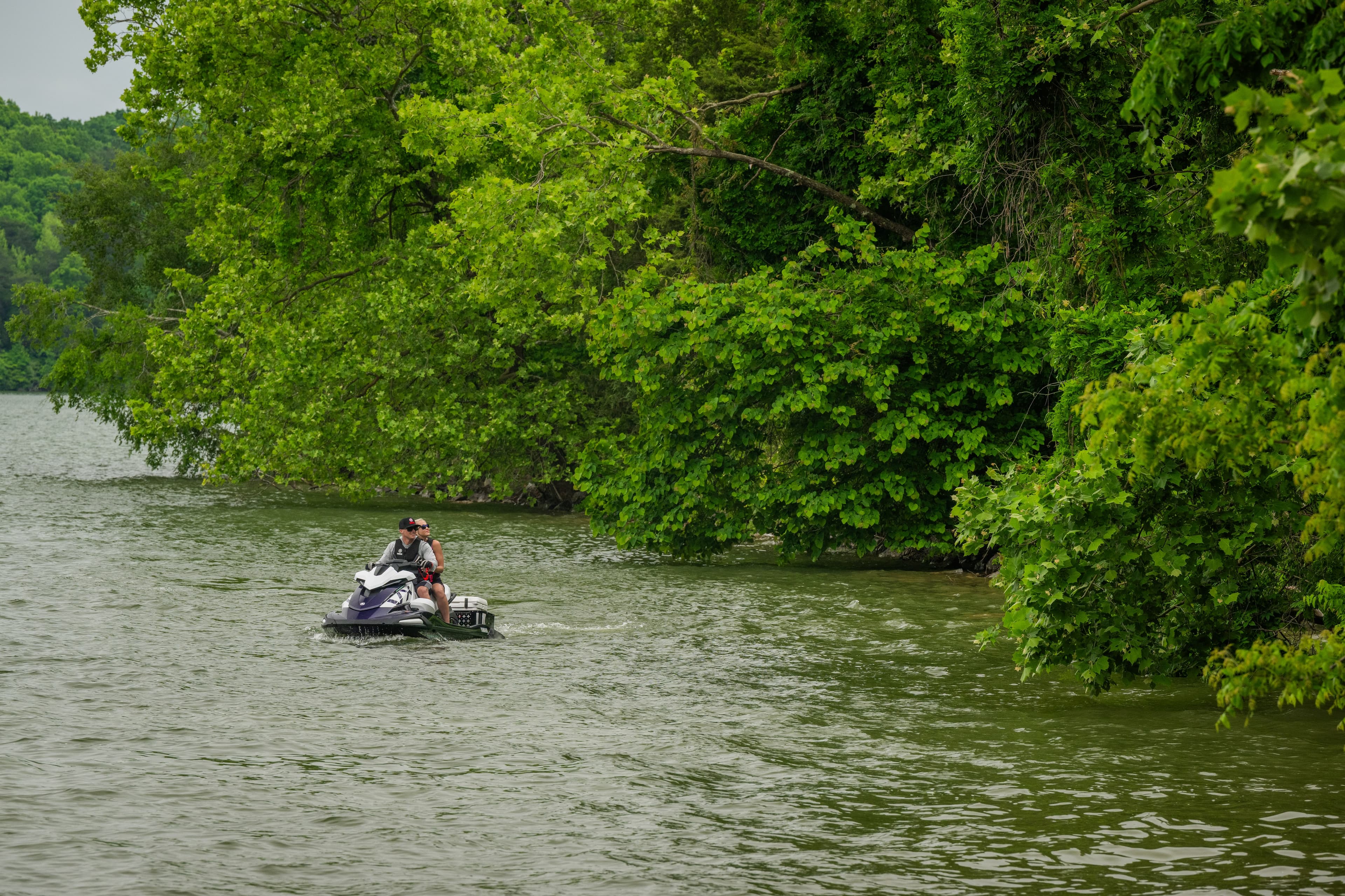 10 Reasons August Is the Best Month to Buy a Boat in Tennessee