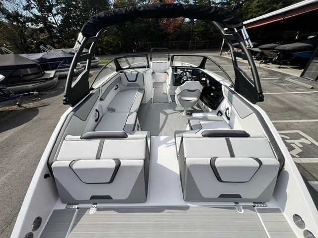 2025 Yamaha AR220 At Invoice! - Image 1