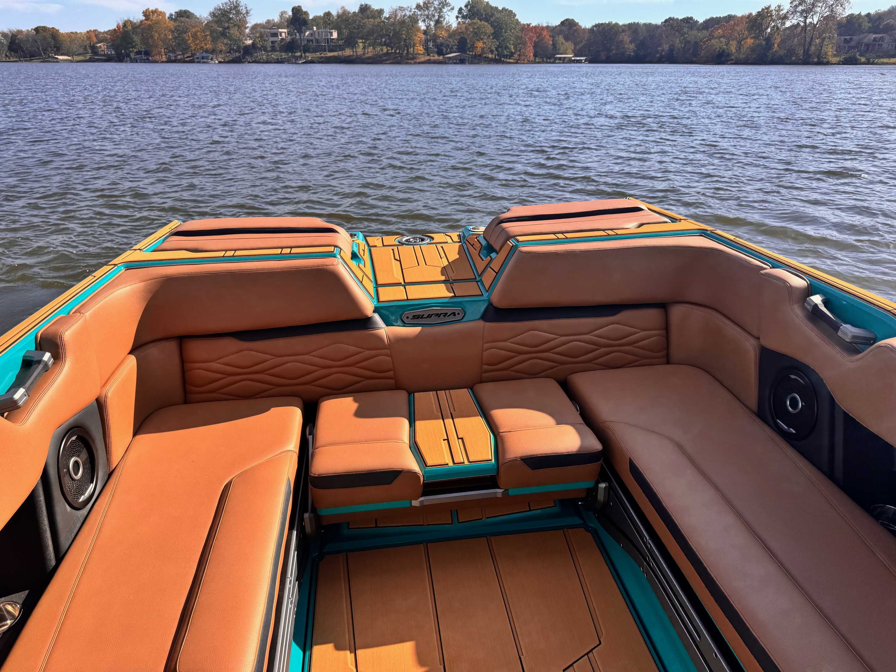 Fall Boating Tennessee: Why September Is the Secret Season